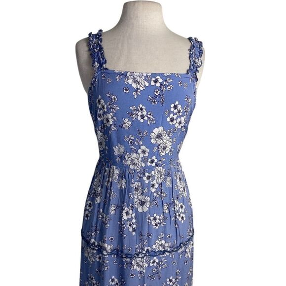 J is for Justify L Tiered blue floral maxi dress sleeveless peplum - Picture 3 of 6